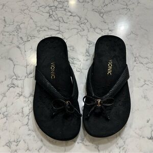 Vionic Black Casie Snake Skin Style Strap Flip Flop Thong Sandals Shoes 9 Wide